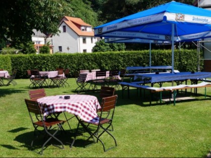 照片: Zum braunen Hirsch